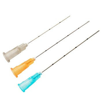Aglio di mesoterapia a punta contundente a micro cannula di diversa misura con certificato CE