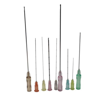 Aglio di mesoterapia a punta contundente a micro cannula di diversa misura con certificato CE